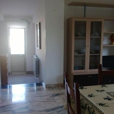Ferienwohnung Girasole A Due Passi Dal Mare Minturno Exterior foto