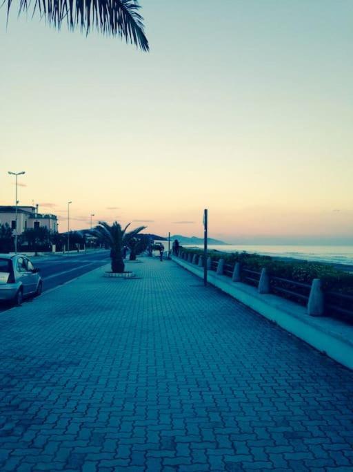 Ferienwohnung Girasole A Due Passi Dal Mare Minturno Exterior foto