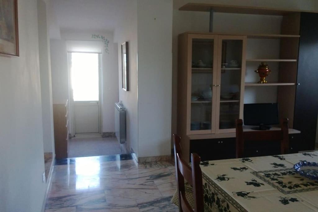 Ferienwohnung Girasole A Due Passi Dal Mare Minturno Exterior foto